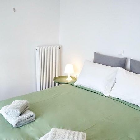 Warm & Cozy Studio In Athens Apartment Exterior photo
